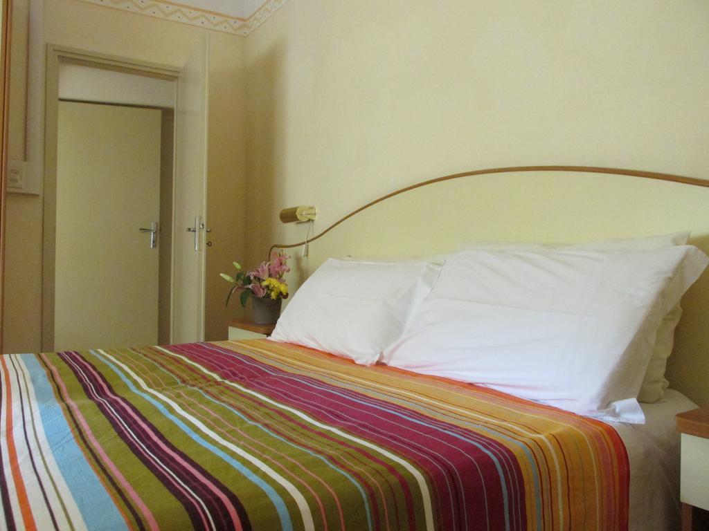 Hotel Helvetia Milano Marittima Quarto foto